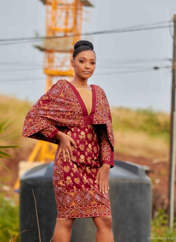 Robe traditionnelle comorienne sale