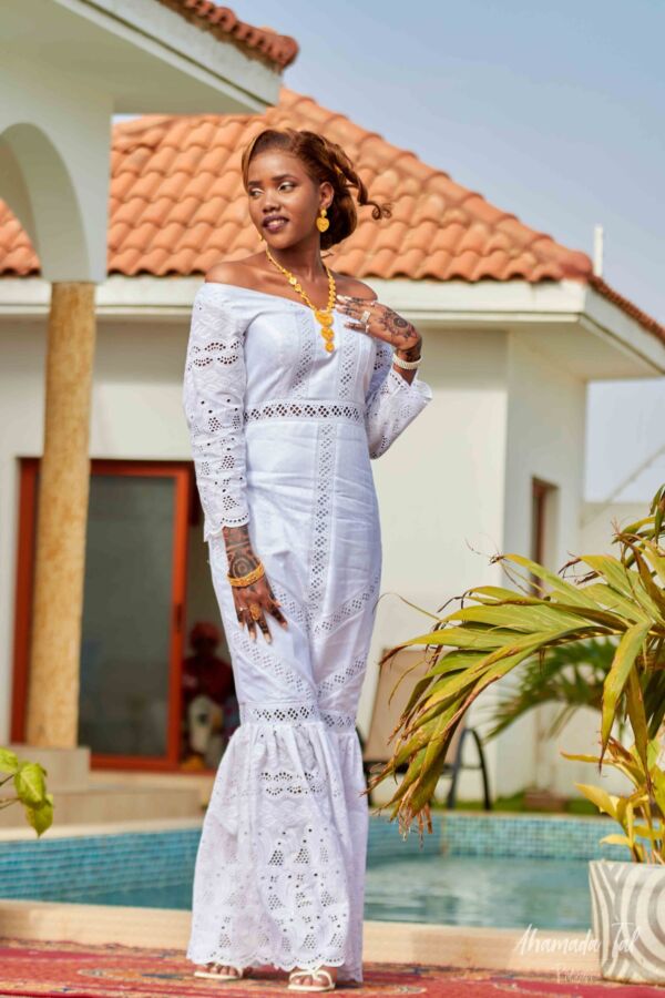 Robe laila-1