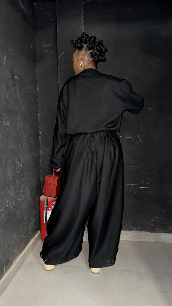 Look XVII-1