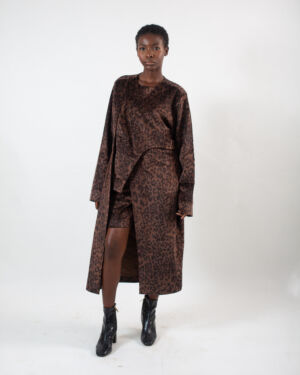 Robe+short-leop